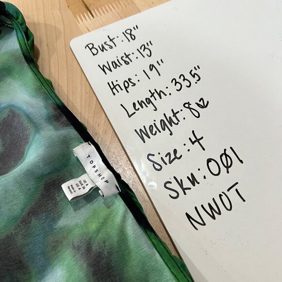 Topshop Ruffle A-Line V-Neck Watercolor Bell Sleeve Mini Dress Green Size 4 NWOT - Picture 9 of 9